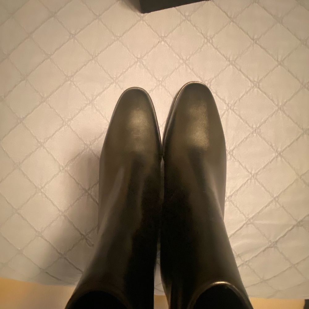 Gorgeous black leather boots by The Kooples-never worn outside. Original box/bag - Picture 12 of 15